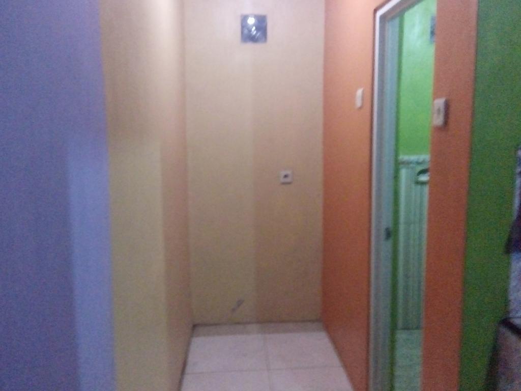 Yunior Guesthouse Tamansuruh Экстерьер фото